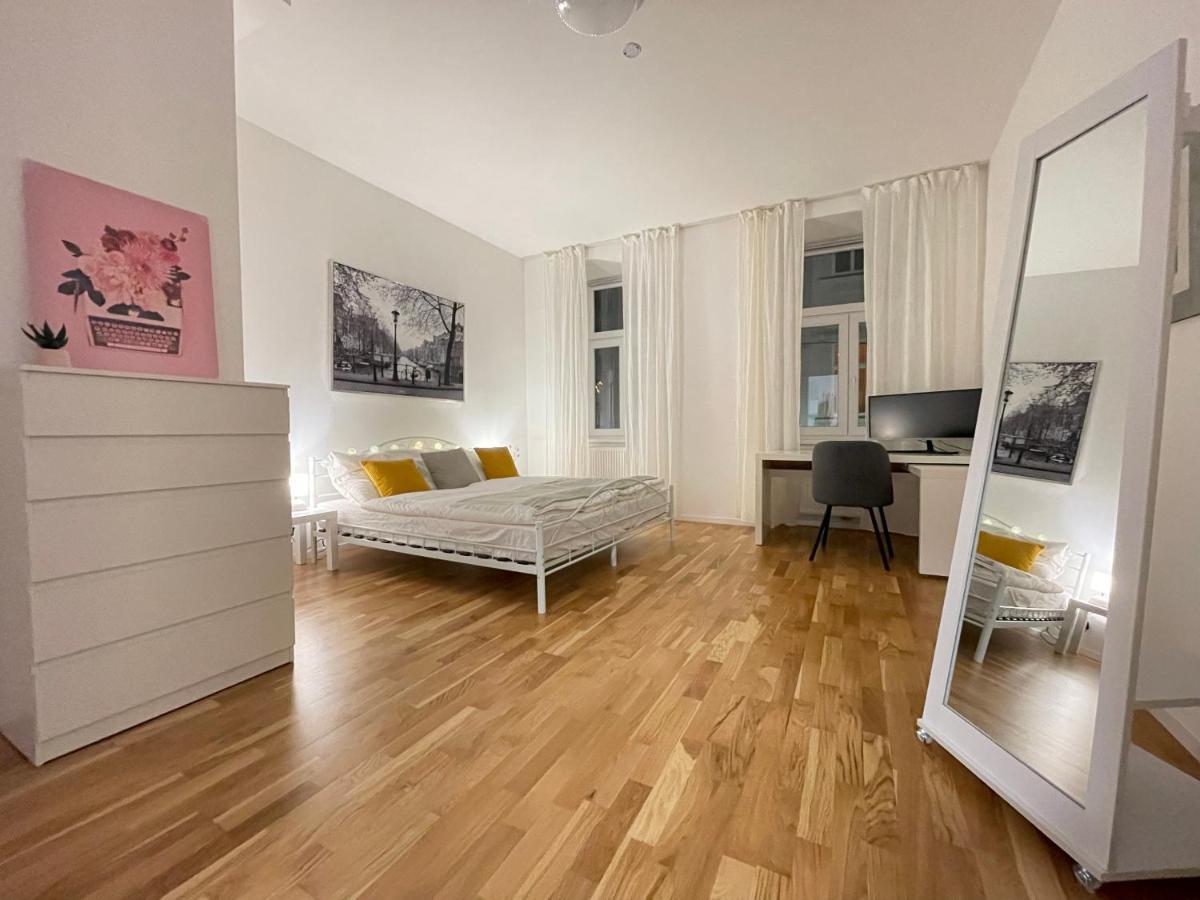 Big Apartment Виена Екстериор снимка