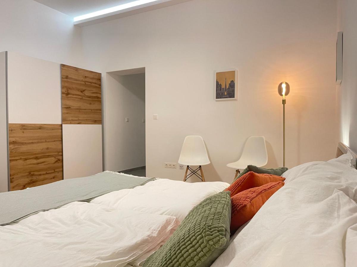 Big Apartment Виена Екстериор снимка